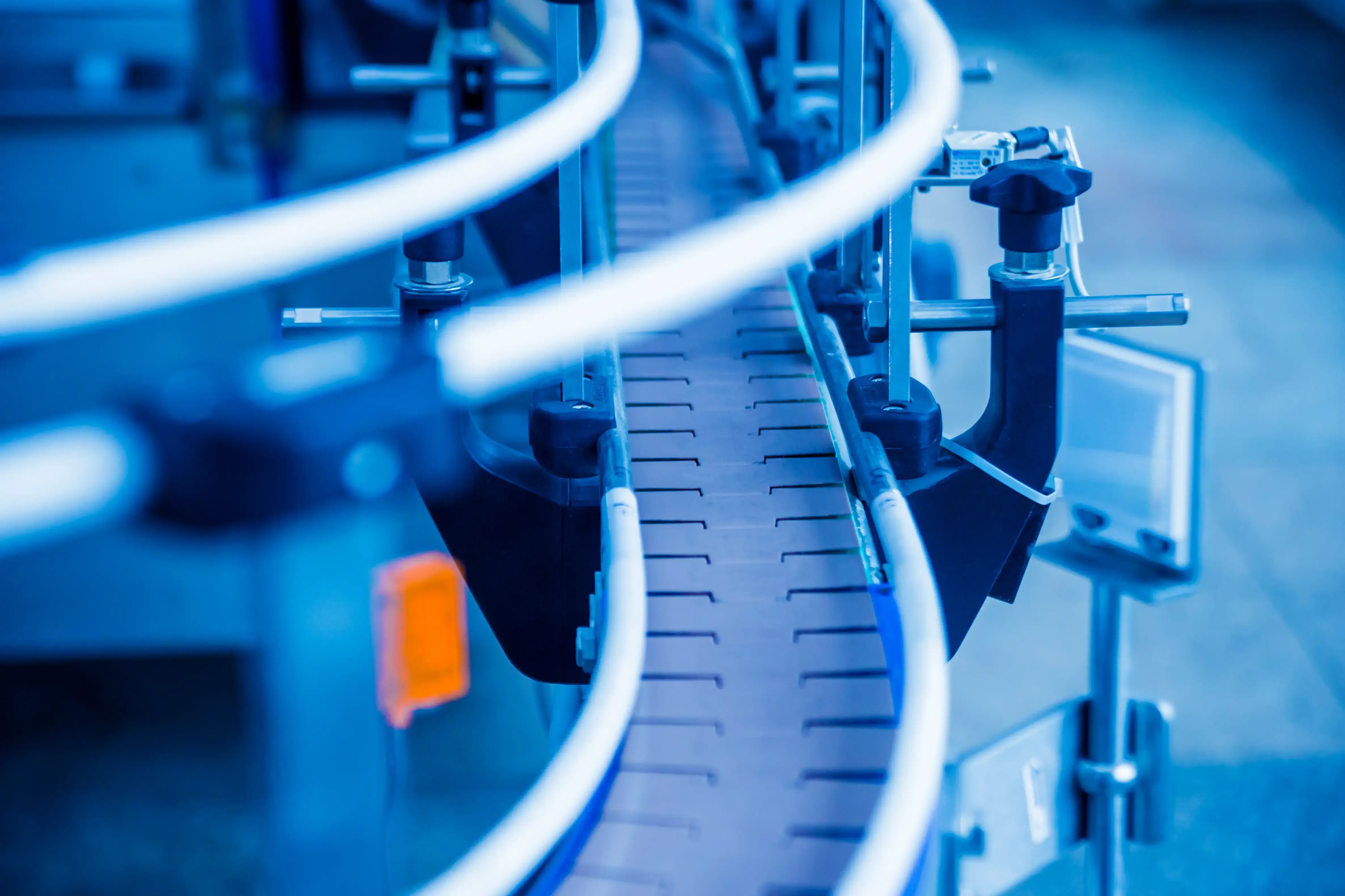 bottling-line-sunflower-oil-bottles